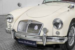 Image 20/50 of MG MGA 1500 (1958)
