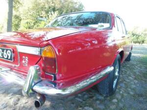 Image 36/52 of Jaguar XJ 6 2.8 (1971)