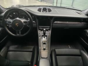 Bild 24/44 von Porsche 911 Turbo S (2013)