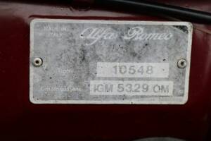 Image 41/50 of Alfa Romeo 1750 Berlina (1971)