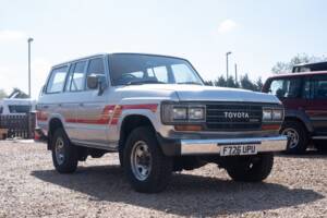 Image 35/46 of Toyota Land Cruiser FJ 62 (1988)