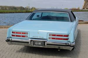 Bild 9/30 von Pontiac Grand Ville (1972)