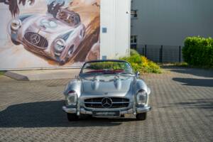Image 2/43 of Mercedes-Benz 300 SL Roadster (1958)