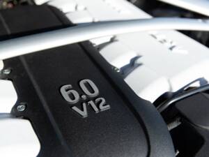 Bild 60/68 von Aston Martin V12 Vantage S (2018)