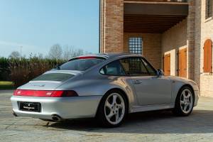 Imagen 5/48 de Porsche 911 Carrera 4S (1996)