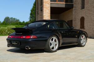 Immagine 7/50 di Porsche 911 Carrera 4S (1996)