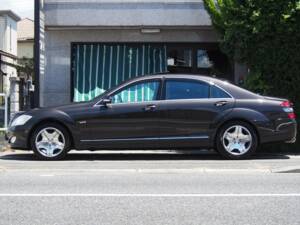 Bild 10/35 von Mercedes-Benz S 600 L (2008)