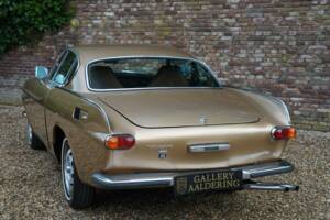 Image 33/50 of Volvo 1800 E (1972)