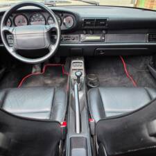 Bild 23/113 von Porsche 911 Carrera 2 (1991)