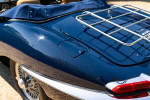 Bild 29/50 von Jaguar XK-E (1967)
