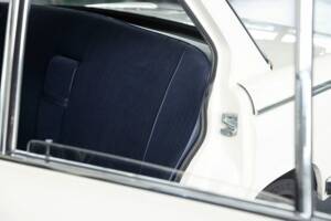 Immagine 39/50 di BMW 2000 (1969)