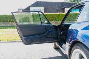 Image 42/52 of Porsche 911 Carrera 4 (1997)