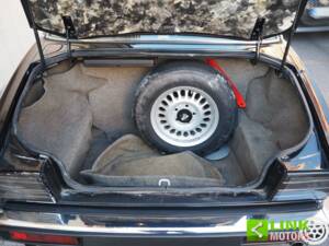 Bild 24/50 von Jaguar Sovereign 3.6 (1988)