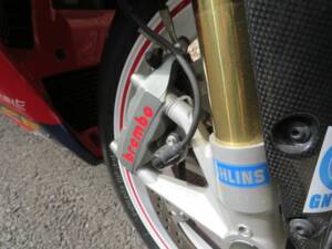 Bild 25/40 von Ducati 1098 R (2008)