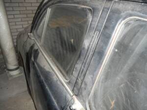 Immagine 14/32 di MG Magnette ZA (1955)