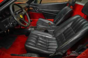 Afbeelding 14/19 van Ferrari 328 GTS (1989)