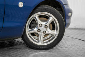 Bild 41/45 von Mazda MX-5 1.8 (1999)