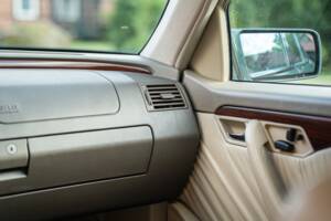 Bild 40/74 von Mercedes-Benz C 280 (1993)