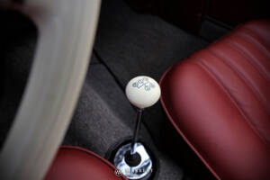 Image 39/59 of Mercedes-Benz 190 SL (1958)