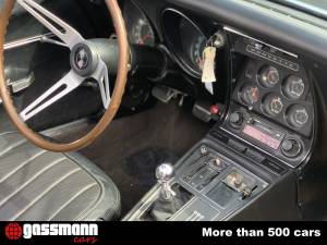 Image 14/15 of Chevrolet Corvette Stingray (1968)