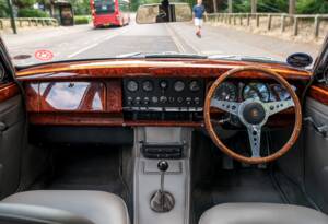 Bild 16/30 von Jaguar Mk II 3.8 (1960)