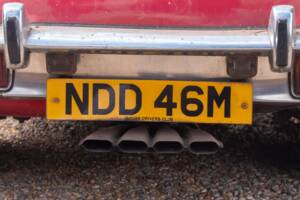 Image 17/50 de Jaguar Type E V12 (2+2) (1973)
