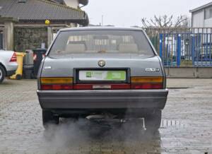 Bild 2/38 von Alfa Romeo 90 2.0 V6 Super (1985)