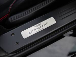 Immagine 63/72 di Aston Martin Vanquish Volante (2016)