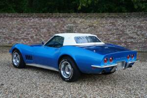 Image 10/50 of Chevrolet Corvette Stingray (1968)