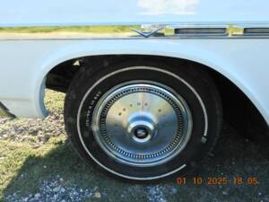 Image 37/47 of Buick Skylark Coupe (1964)