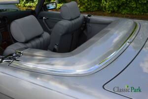 Image 42/50 de Mercedes-Benz 500 SL (1985)
