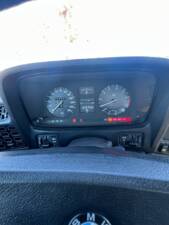 Image 25/36 of BMW 745i (1985)