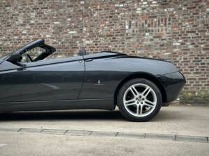 Image 27/59 of Alfa Romeo Spider 2.0 JTS (2003)