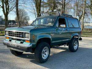 Bild 7/8 von Ford Bronco (1988)