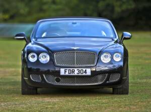 Bild 17/50 von Bentley Continental GTC W12 (2011)