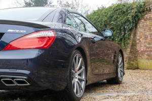 Immagine 19/50 di Mercedes-Benz SL 63 AMG (2012)