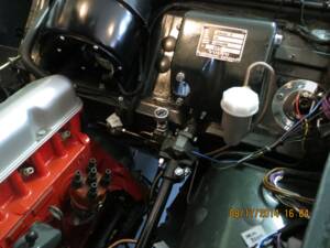 Image 22/50 of Volvo 1800 S (1968)