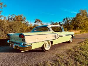 Immagine 2/31 di Pontiac Star Chief (1958)
