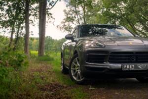 Image 21/21 of Porsche Cayenne Coupé E-Hybrid (2020)