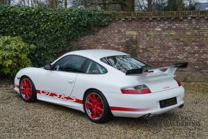 Image 45/50 de Porsche 911 GT3 RS Clubsport (2004)
