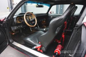 Image 18/38 of Chevrolet Camaro LT (1974)