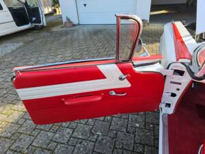 Bild 7/22 von Oldsmobile Super 88 (1959)