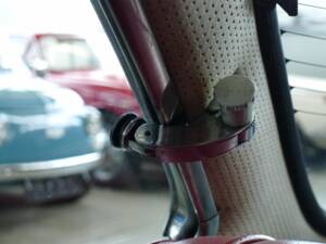 Bild 10/42 von Alfa Romeo 2000 GT Veloce (1975)