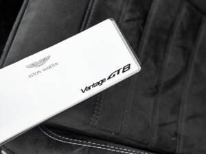 Image 63/65 de Aston Martin Vantage GT8 (2017)