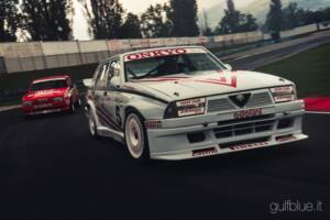 Imagen 4/81 de Alfa Romeo 75 1.8 Turbo (1990)