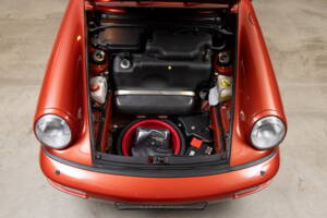 Bild 33/34 von Porsche 911 Carrera 4 (1991)