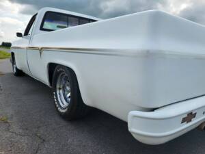 Image 6/8 of Chevrolet C10 Fleetside (1979)