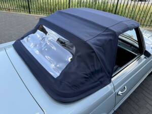 Image 13/36 de Mercedes-Benz 280 SL (1969)