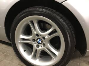 Image 21/25 of BMW Z8 (2002)