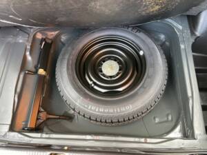 Bild 17/32 von Mercedes-Benz 300 D (1983)